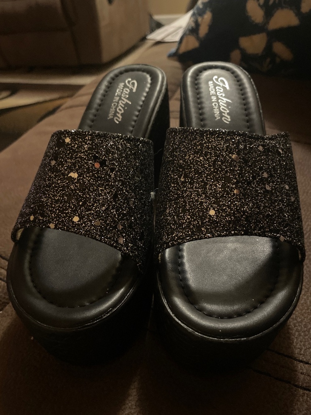 Women’s black sandals